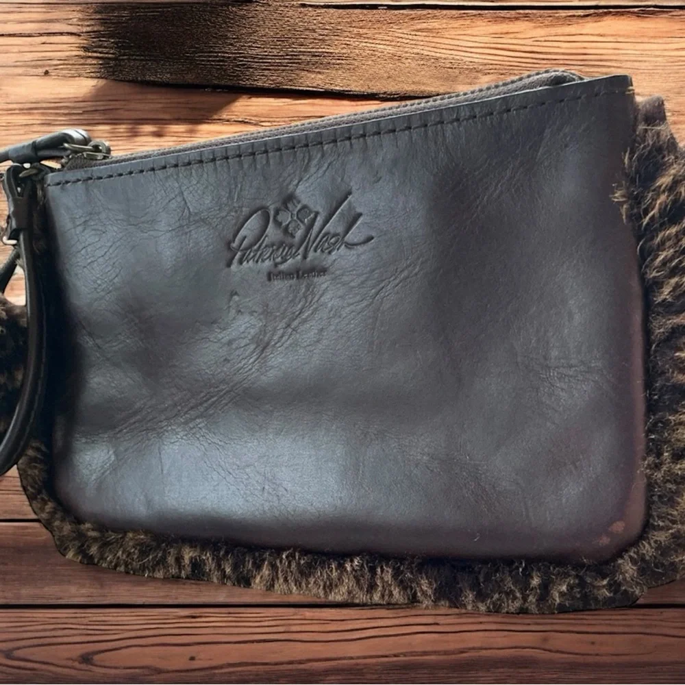 Patricia Nash Brown Leather Faux Fur Trim Wristlet Clutch Zip Pouch